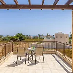 Helena Coral Villa