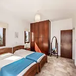 Villa Helena Coral Peyia