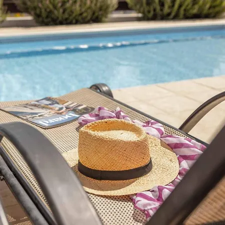 Helena Coral * Péjia