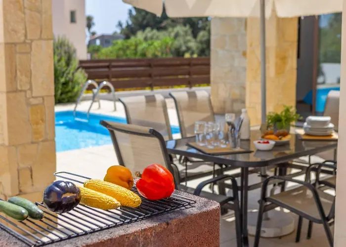 Vila Helena Coral Pegeia