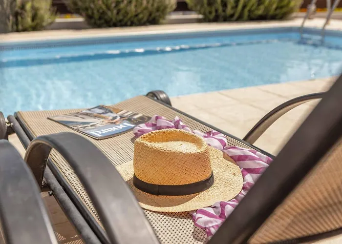 Helena Coral * بييا