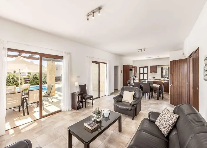 Helena Coral فيلة بييا